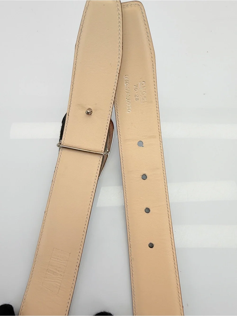 Gucci authentic dusty